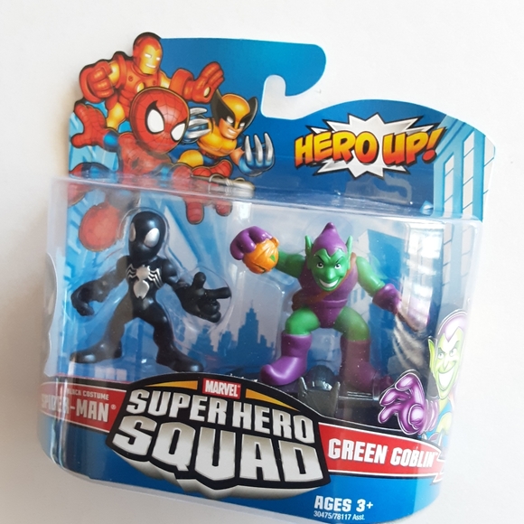 Black Costume Spider-Man & Green Goblin Action Figure - Picture 3 of 5